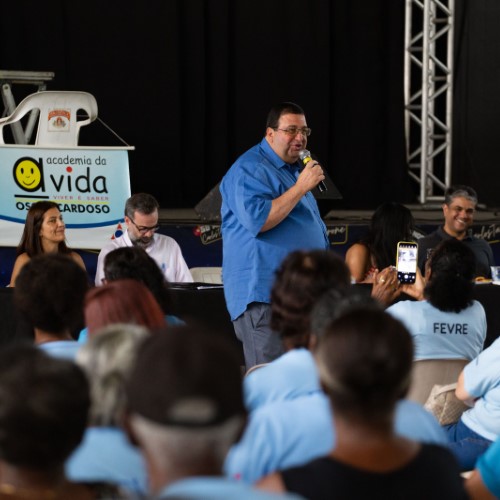 Volta Redonda: reforma geral da Academia da Vida é retomada